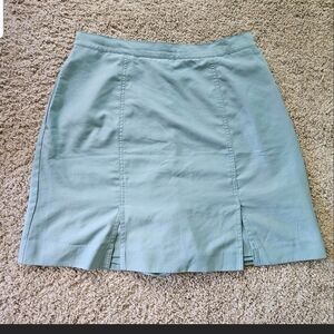 IZOD Women’s Golf Tennis Skort Size 10 Turquoise Green Athletic Activewear Skirt